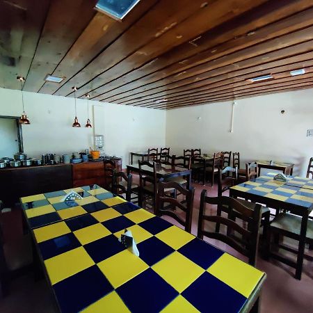 Hotel Samrat Jabalpur Extérieur photo