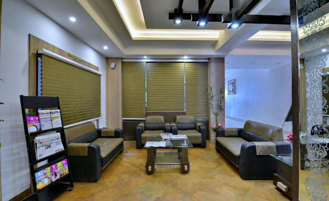 Hotel Samrat Jabalpur Extérieur photo