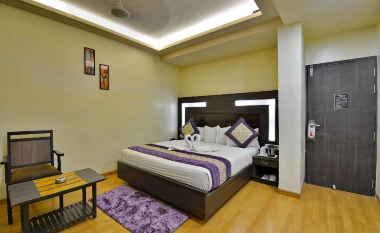 Hotel Samrat Jabalpur Extérieur photo