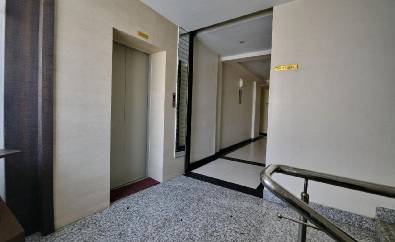 Hotel Samrat Jabalpur Extérieur photo