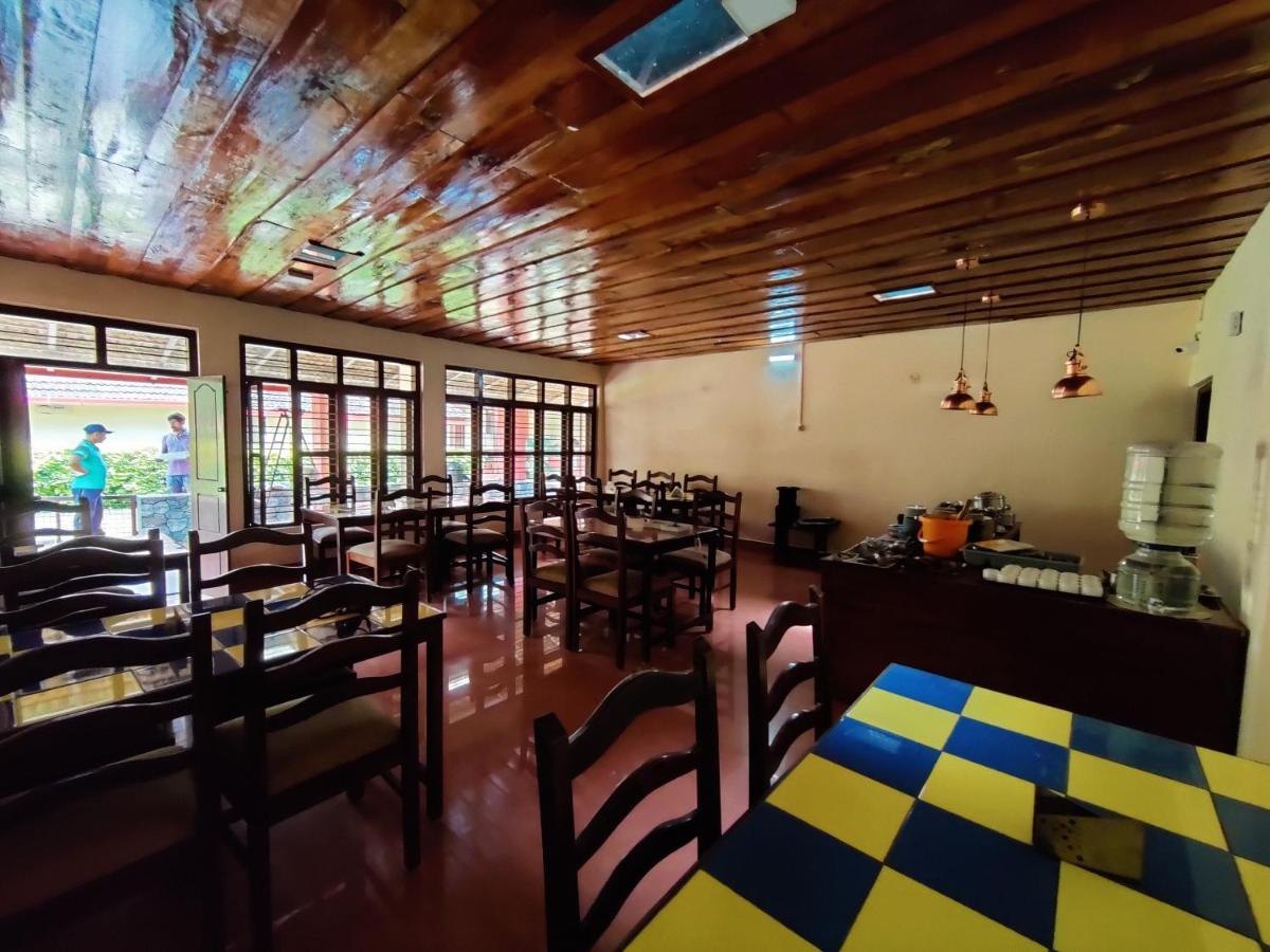 Hotel Samrat Jabalpur Extérieur photo